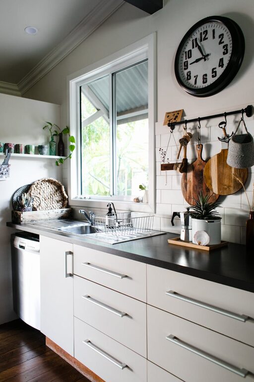 How to Make Your Kitchen Counters Clutter-Free and Functional